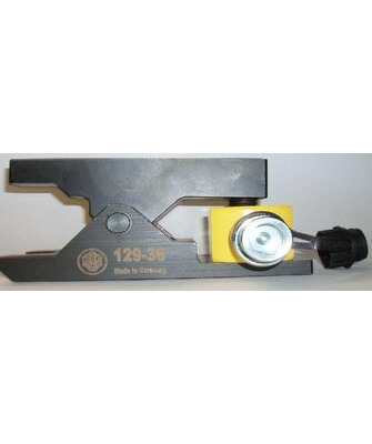 HYDRAULINEN NIVELEN ULOSVEDIN